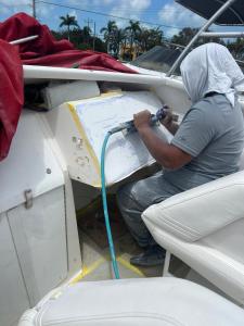 Oliva-OceanSide-Reparacion-del-transo-trasero-y-reforzado-para-motor-fuera-de-bor-2