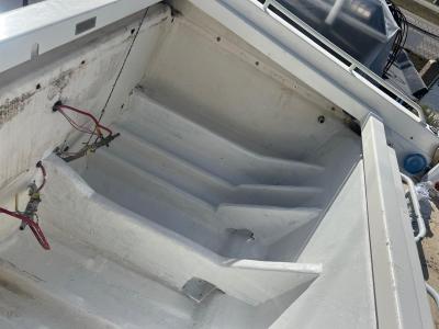 Oliva-OceanSide-Reparacion-del-transo-trasero-y-reforzado-para-motor-fuera-de-bor-5